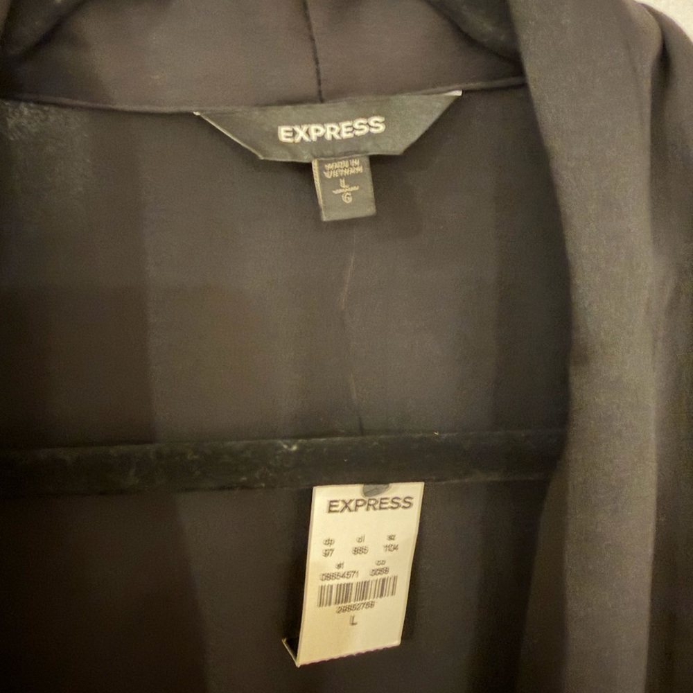 Express black top - Picture 3 of 4